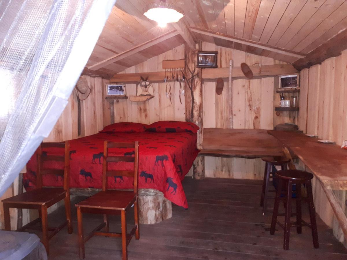 Hebergement De La Montagne St-Roch Saint Roch de Mekinac Dış mekan fotoğraf